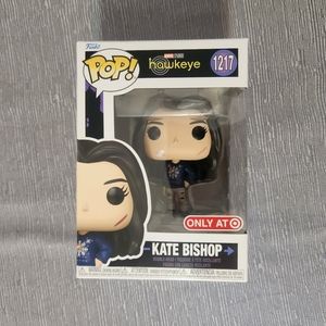 Funko Pop Marvel Hawkeye Kate Bishop With Christmas Sweater New